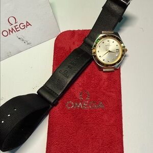 Omega Constellation Two Tone Watch 32mm Quartz Date Indicator